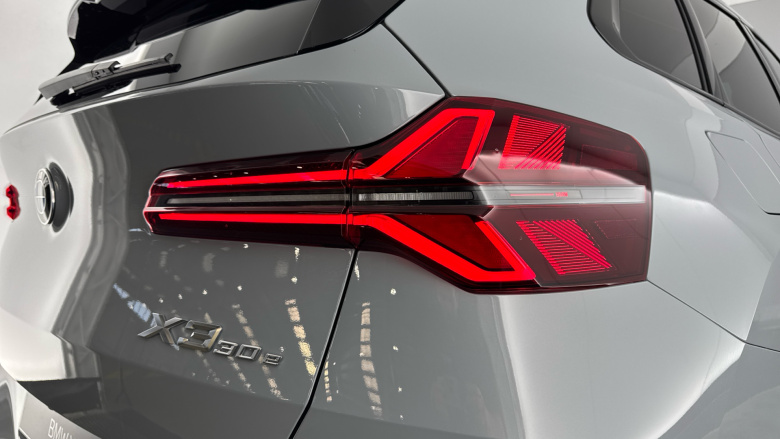 BMW X3 xDrive 30e M Sport 5dr Auto [Pro Pack] Estate